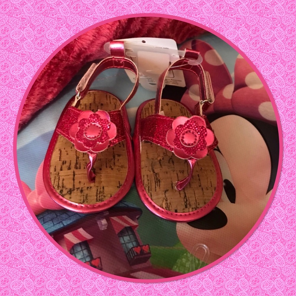 💖NEW💖Pink Sparkly Sandals💖